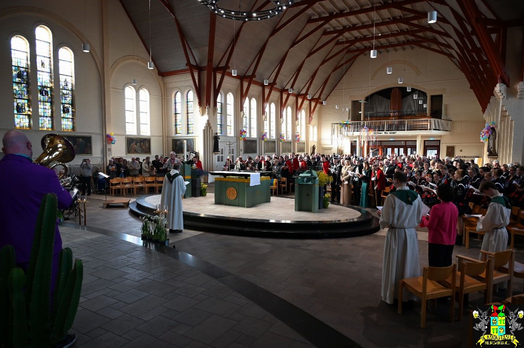 ../Images/Kerkmis 66 jaar Kaninefaaten 085.jpg